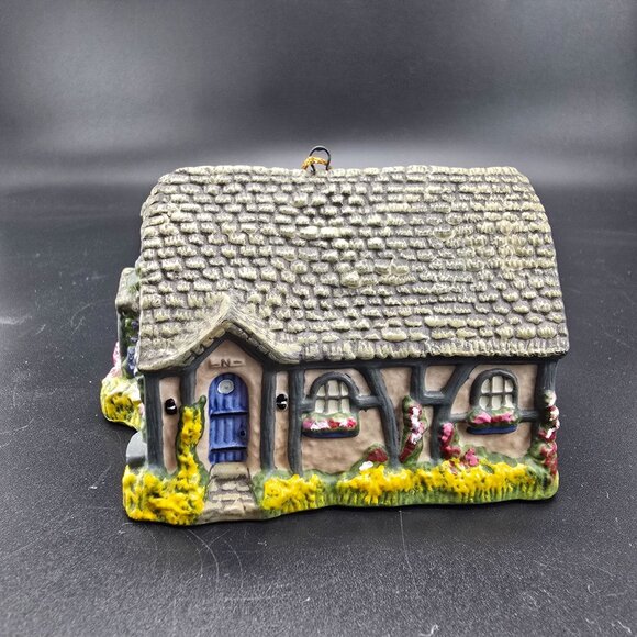 Thomas Kinkades Candlelight Cottages Lighted Ornament Collection JE3834 - Picture 9 of 14